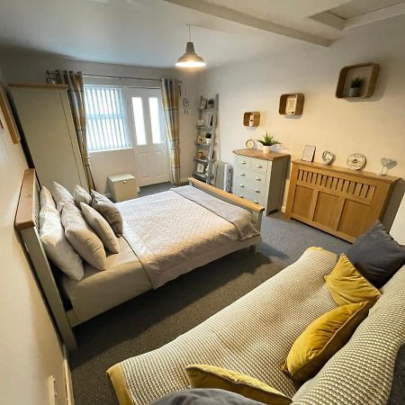 Westend Holiday Let 2 Brecon Extérieur photo